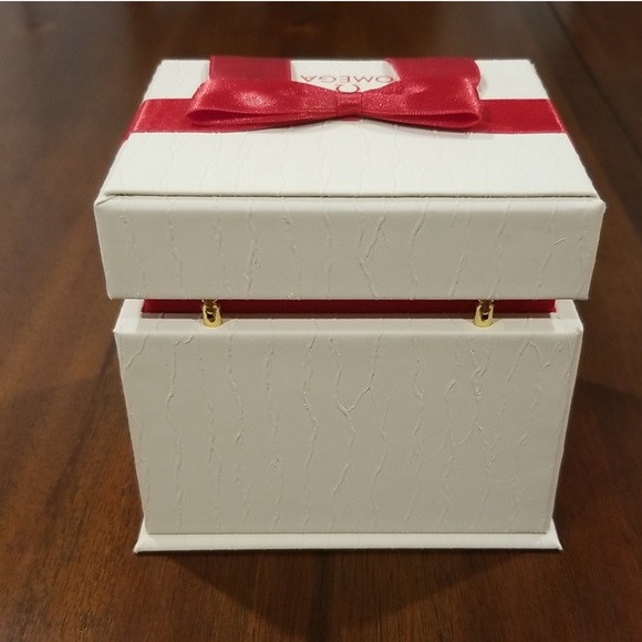 Omega watch box with ribbon - Picture 5 of 6
